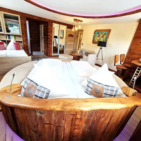 شقة Luxus Romantik Mit Whirlpool Und Sauna *