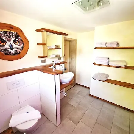 Luxus Romantik Mit Whirlpool Und Sauna *